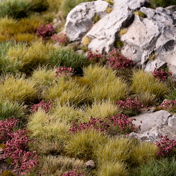 Gamers Grass Tufts: Dark Purple Flowers - Wild